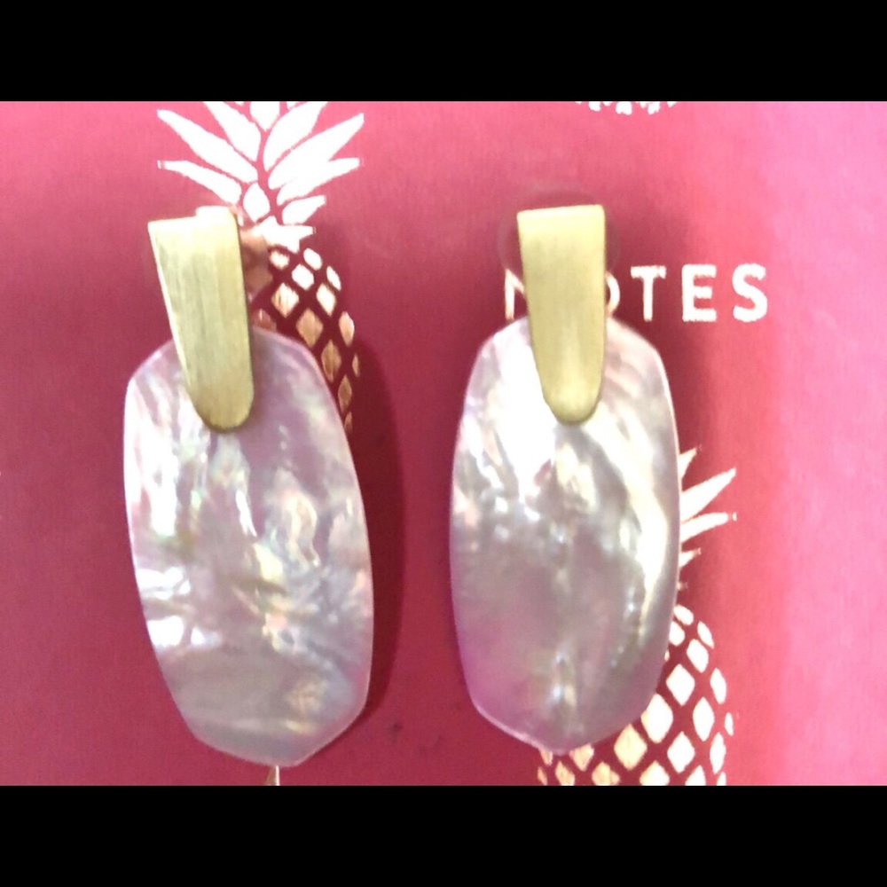 Kendra Scott Blush Aragon